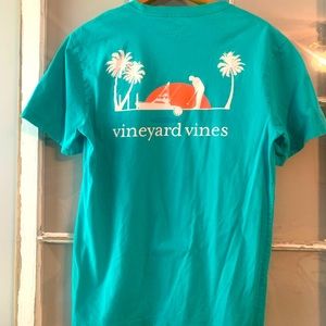 Vineyard vines teal pocket t